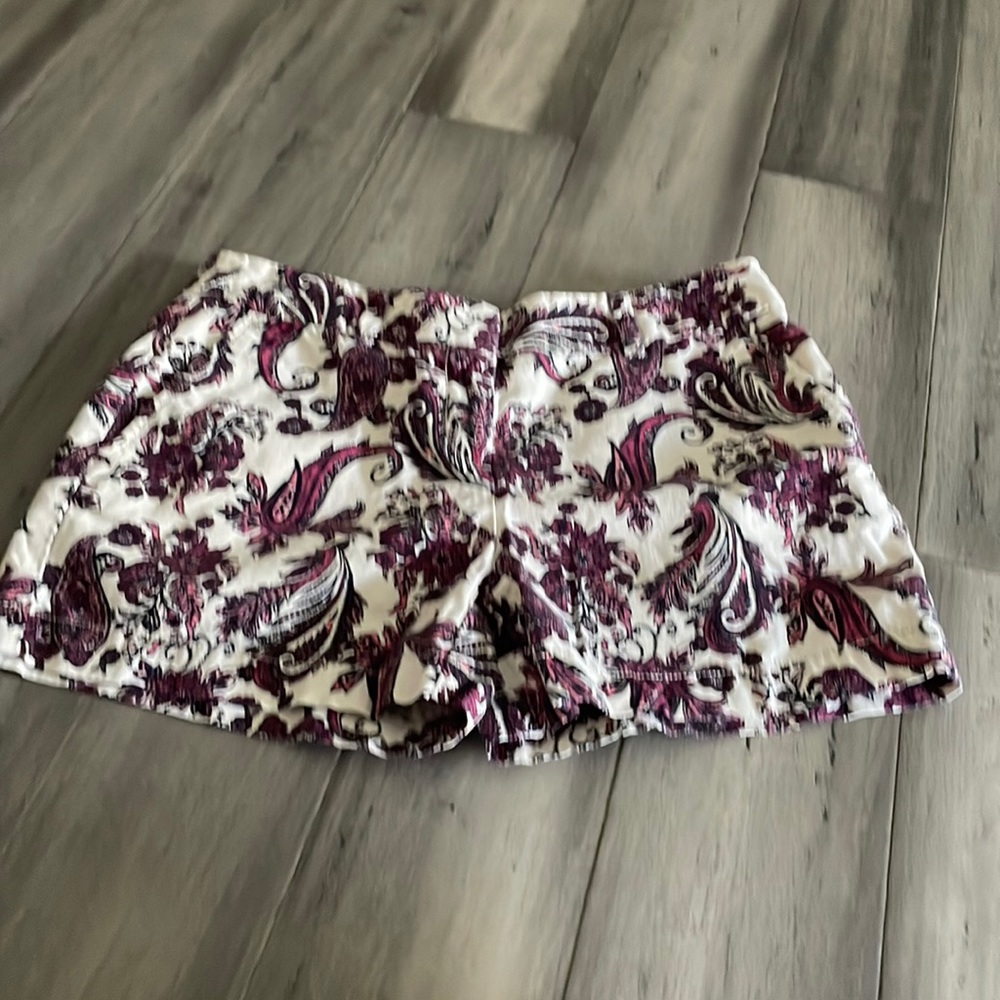 Shorts woman’s/ junior’s